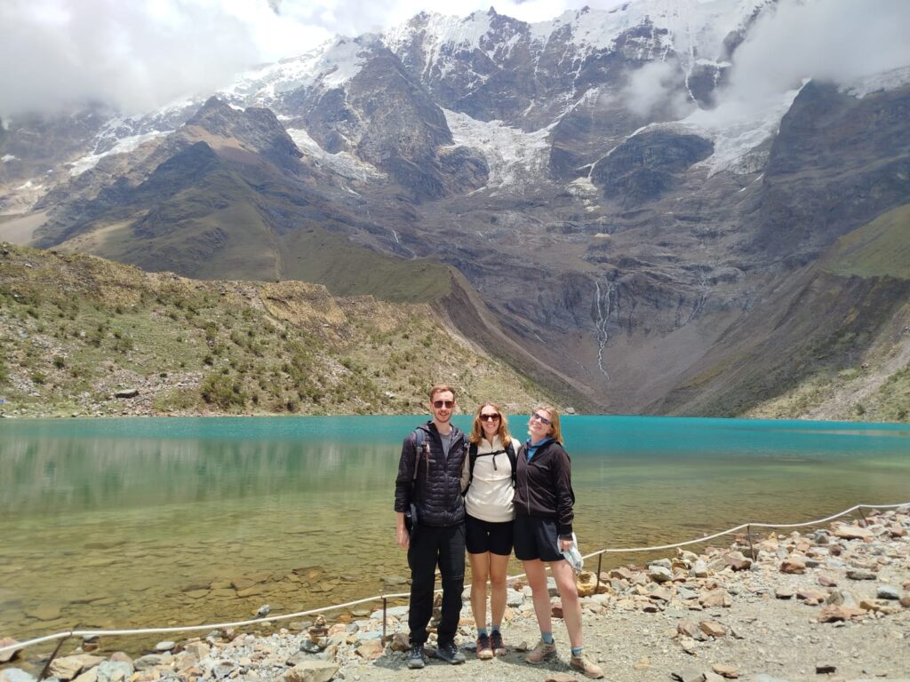 Why Is Humantay Lake Turquoise? The Scientific Explanation